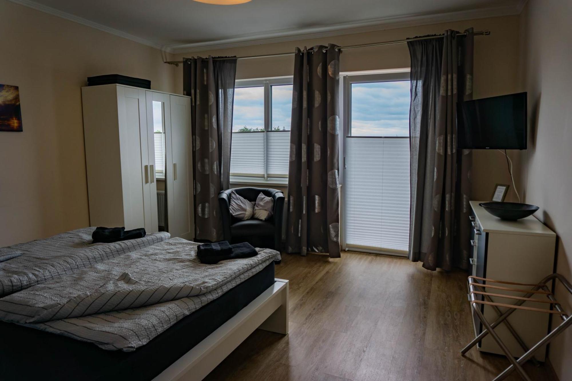 Haus Strandglueck - Urlaub Mit Blick Auf Den Duemmer See Lembruch Exterior foto